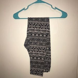 Tribal Print Leggings
